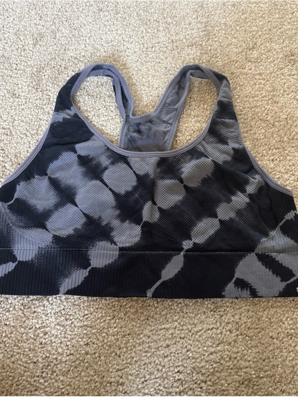 PINK Seamless Tie-Dye Sports Bra - Black & Gray